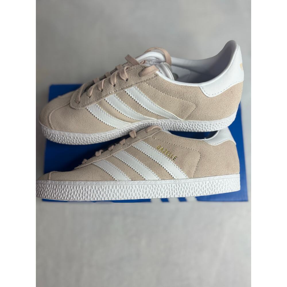 adidas Originals Kids Sneakers in Tan and White